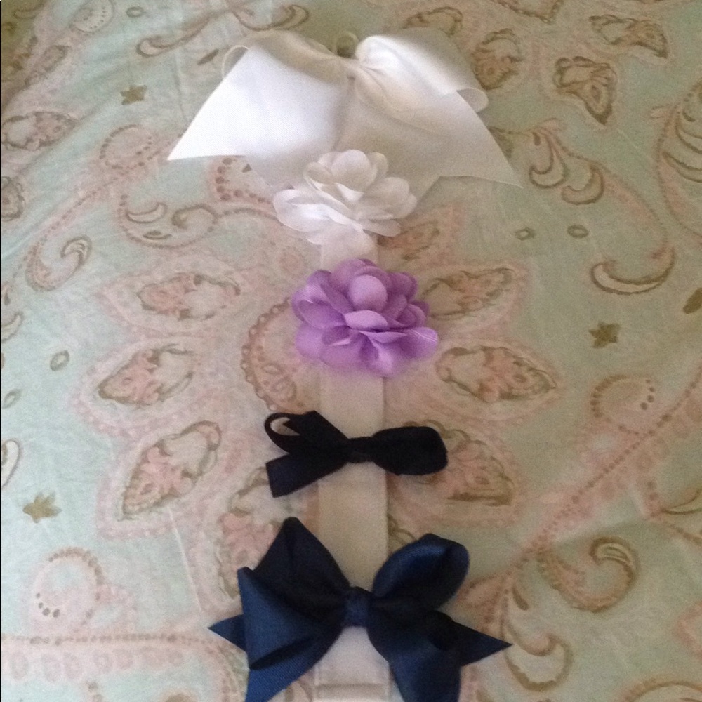 Four piece bow on a ribbon.